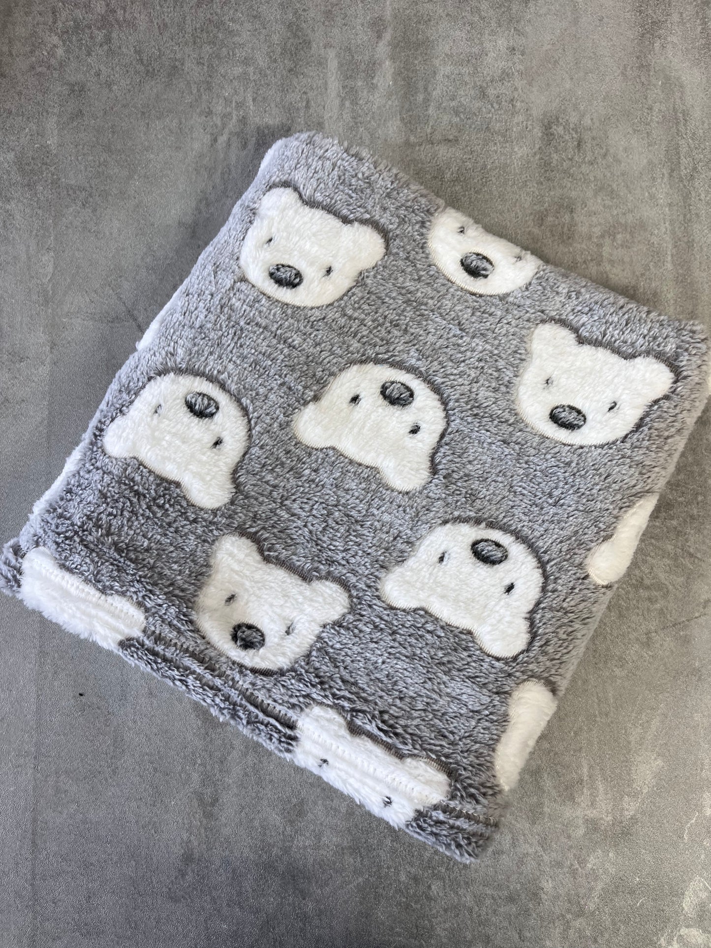Personalised bear print baby blanket.