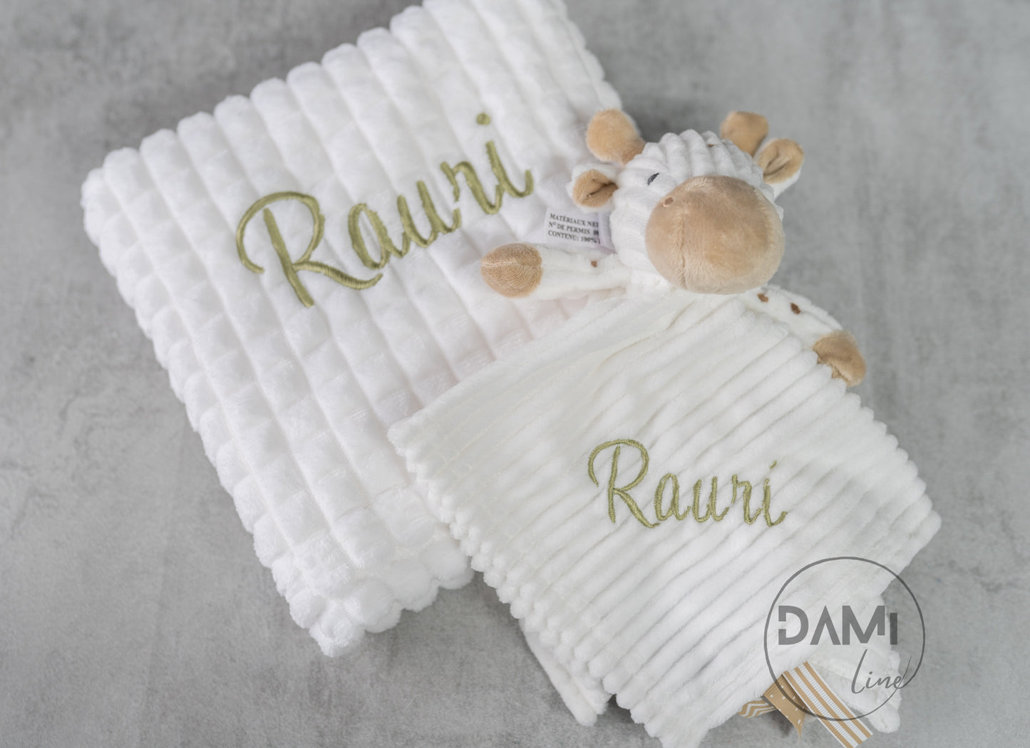 Personalised baby blanket, girraffe comforter gift set for baby girl or boy
