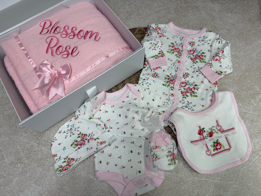 Baby Girl Gift Set – 5 Piece Floral Outfit | Personalised or Plain Blanket  | Baby girl gift set