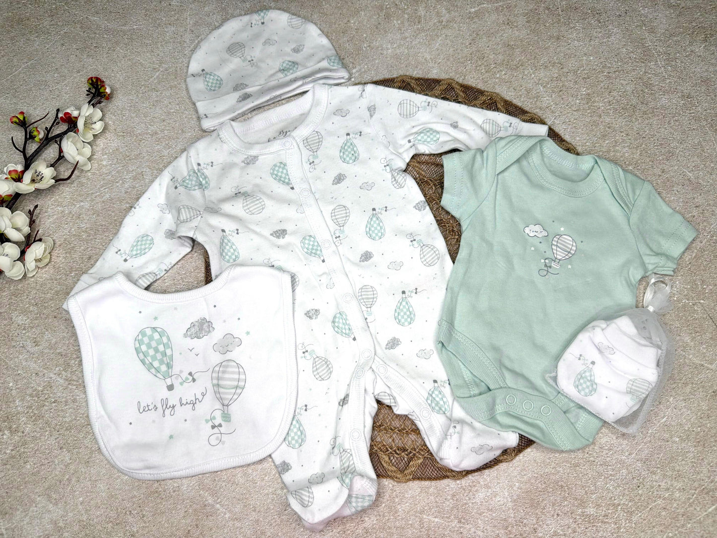 Baby 5pcs outfit - hot air balloon