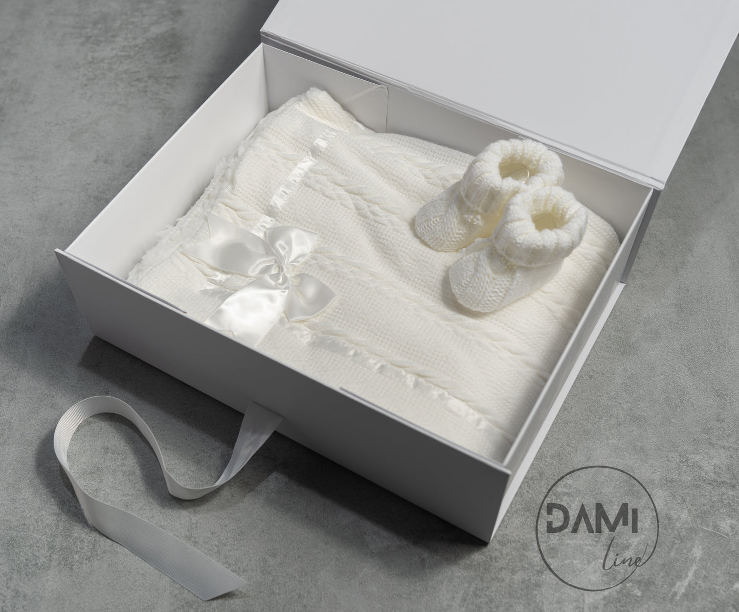 Personalised white baby knitted blanket and white knitted booties gift set | Baby gift set in box