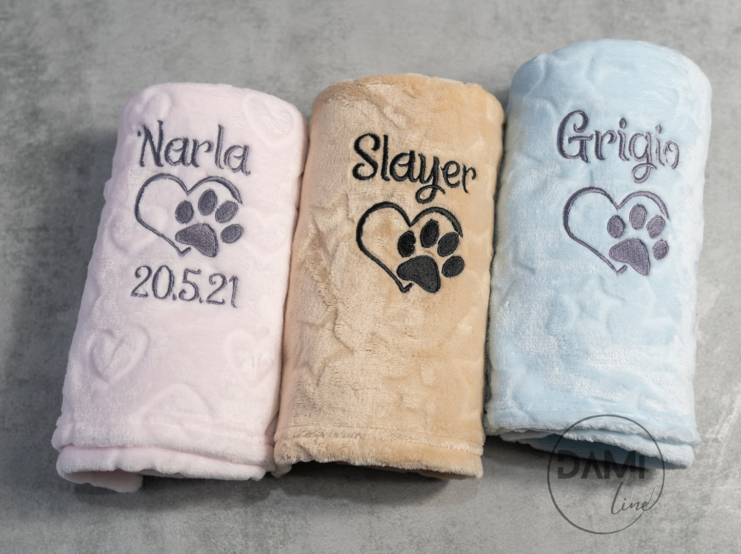 Personalised dog | cat | puppy | kitten star or heart embossed blanket, pet blanket